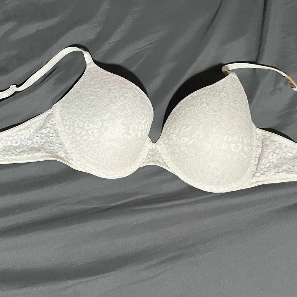 Victoria’s Secret Pink 36D Bra